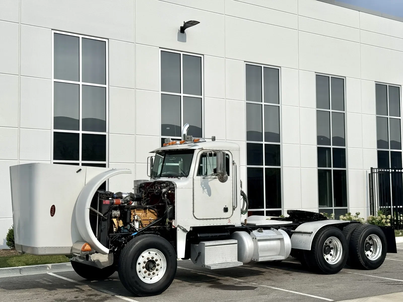 2000 Peterbilt in New Lenox, IL — photo 10