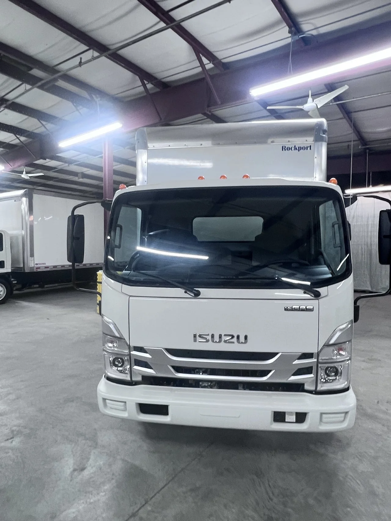 2025 Isuzu NPR in Norfolk, VA — photo 5