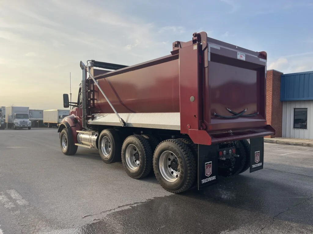 2027 Kenworth in Mobile, AL — photo 4