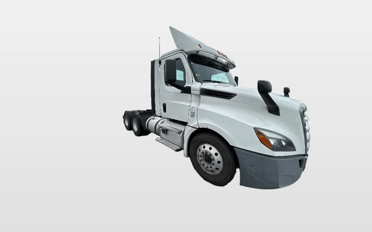 2020 Freightliner - image 1