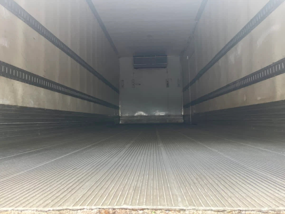 2018 Freightliner M2 106 - image 9