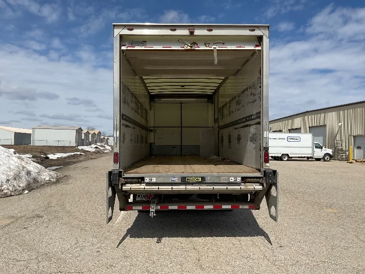 2020 Freightliner M2 106 - image 8