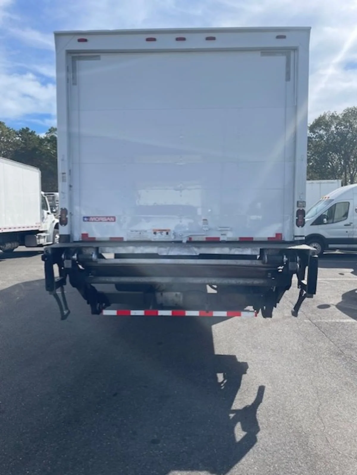 2017 Freightliner M2 106 in Farmingdale, NY — photo 5