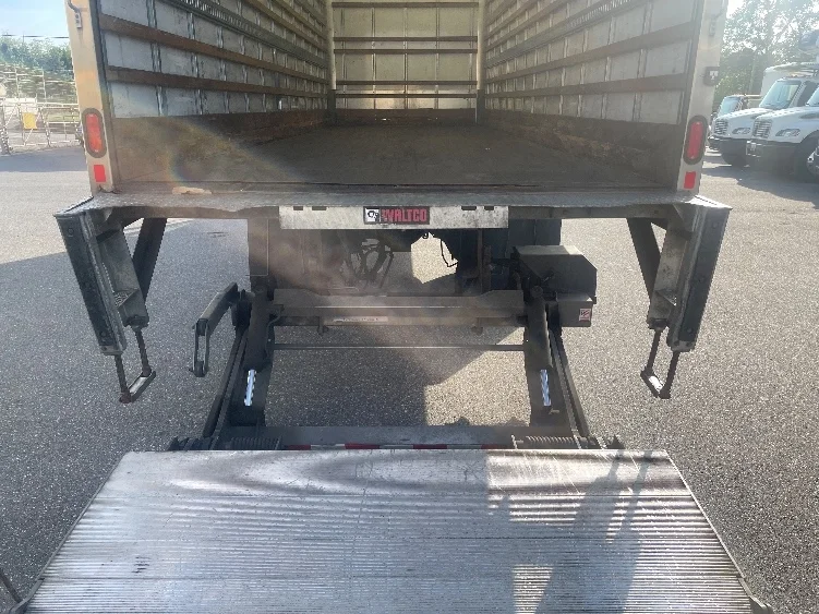 2022 Freightliner M2 106 - image 10