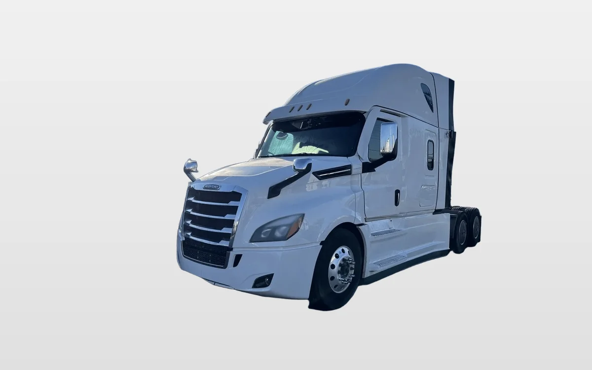 2024 Freightliner Cascadia - image 1
