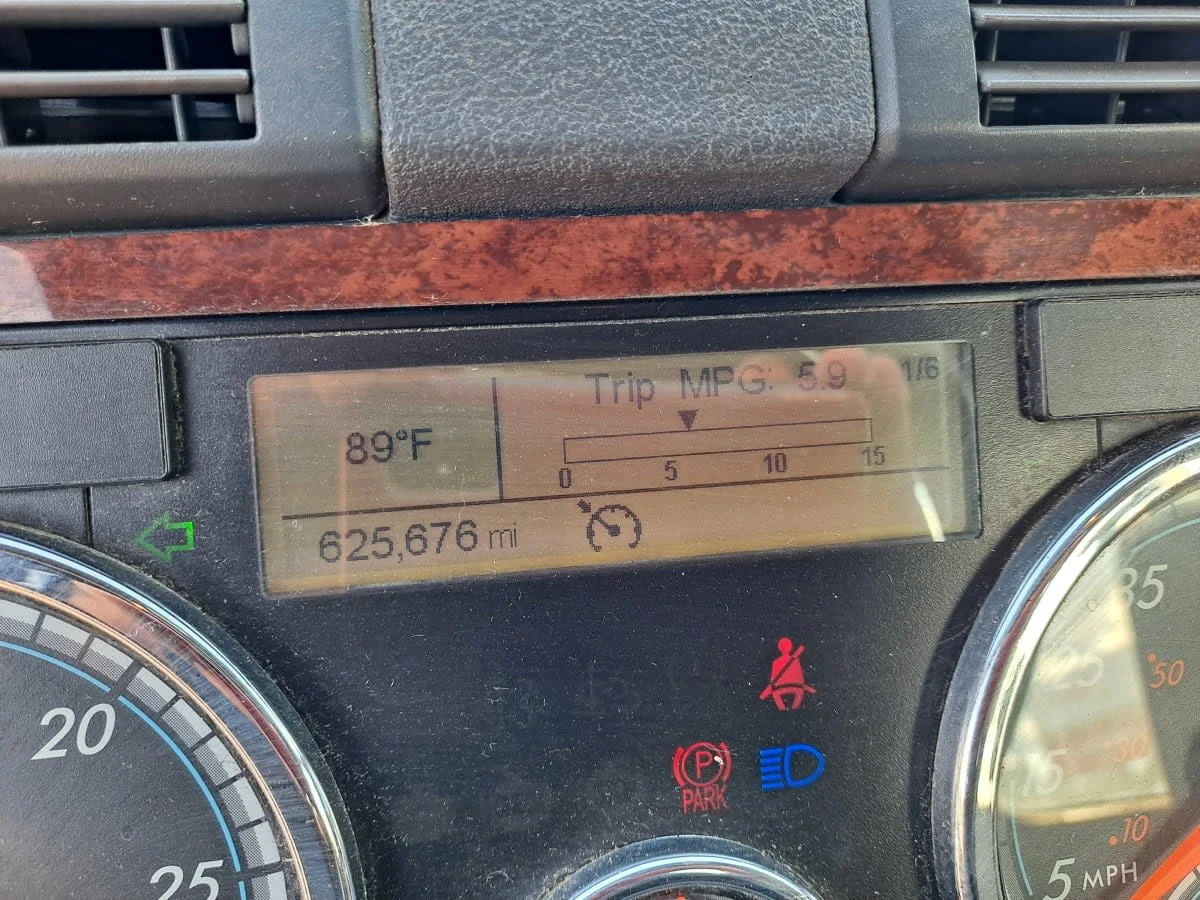 2020 Freightliner Cascadia in Salisbury, MA — photo 9
