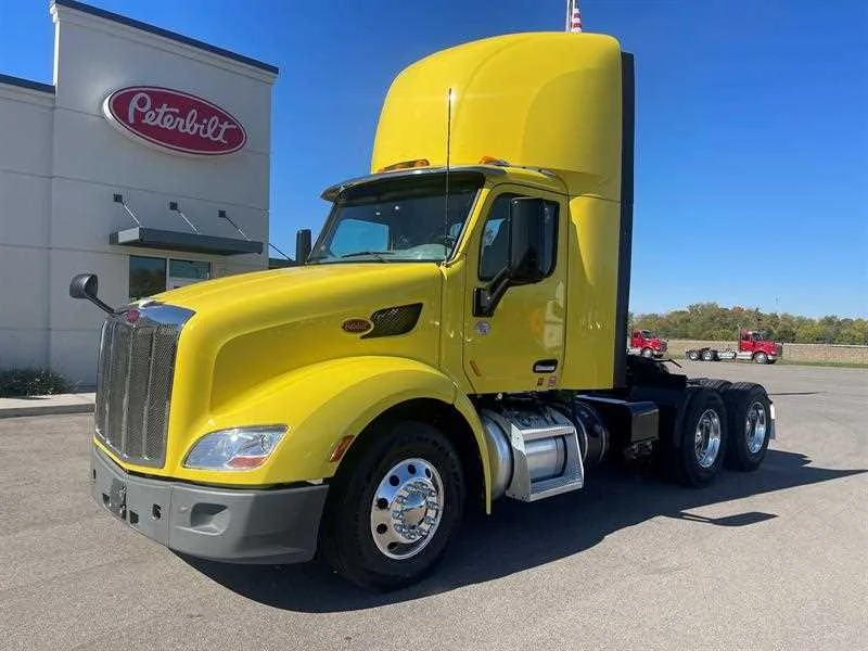 2021 Peterbilt 579 in Greensboro, NC