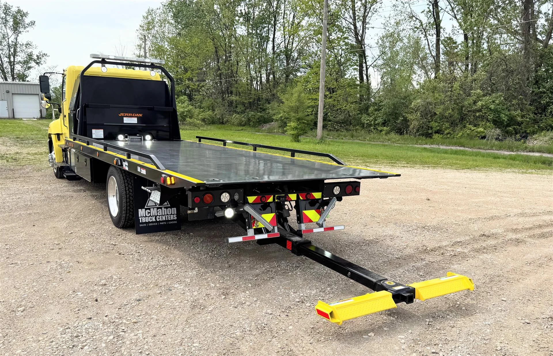2025 Hino in London, OH — photo 9