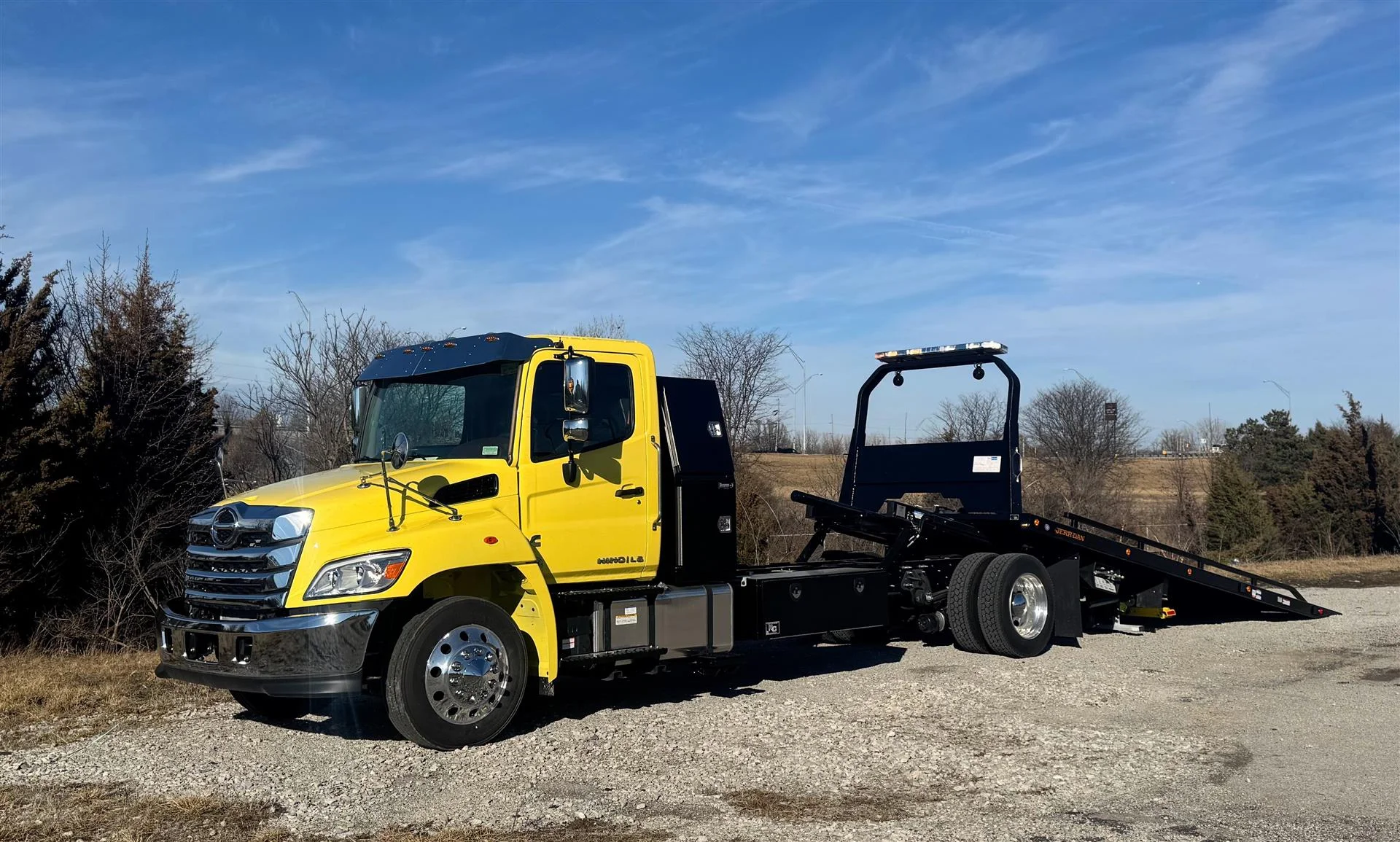 2025 Hino in London, OH — photo 44