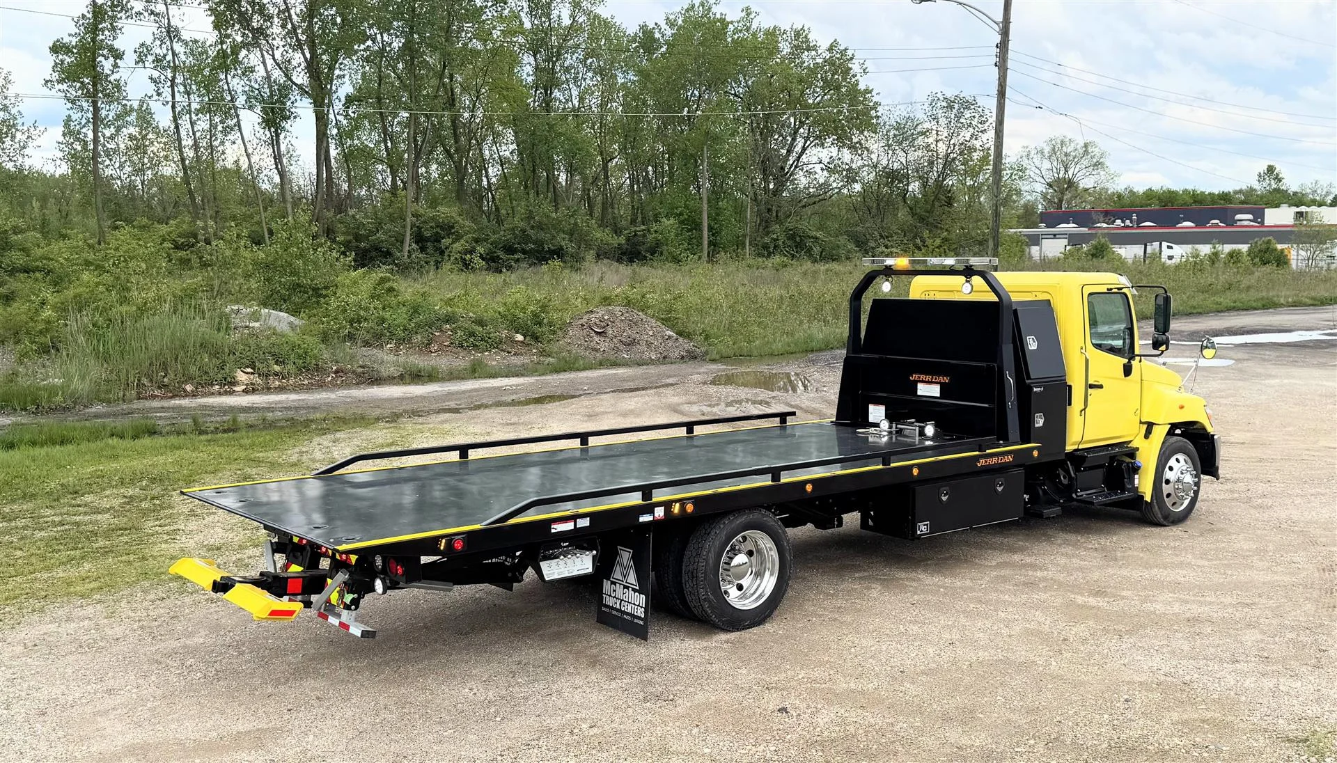 2025 Hino in London, OH — photo 7