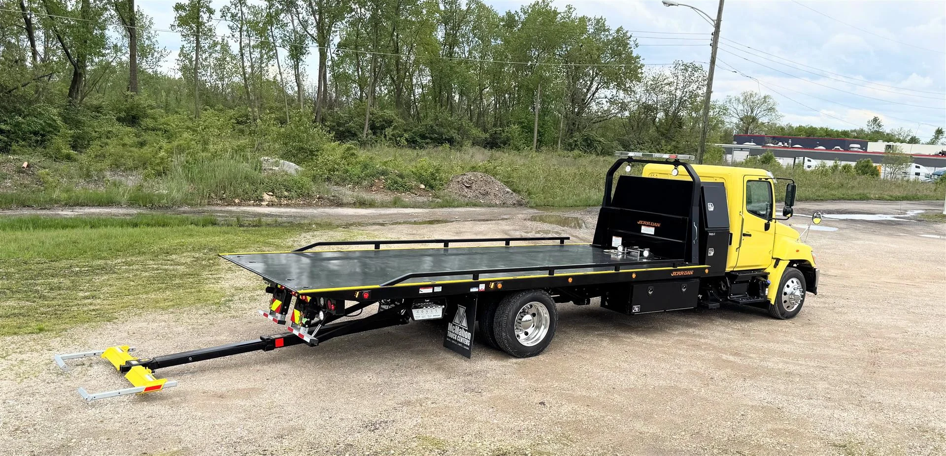 2025 Hino in London, OH — photo 11