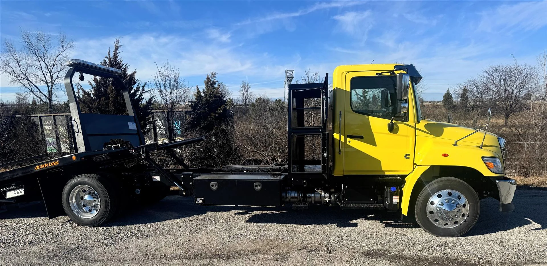 2025 Hino in London, OH — photo 43