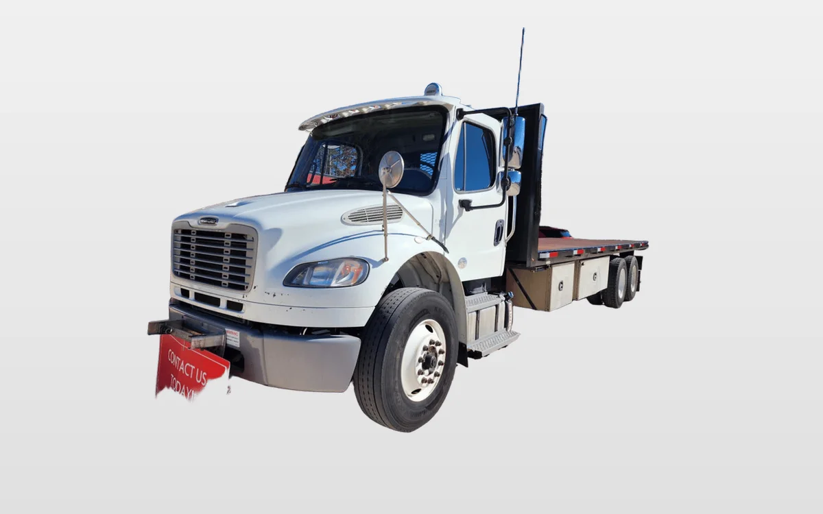 2020 Freightliner M2 106 - image 1