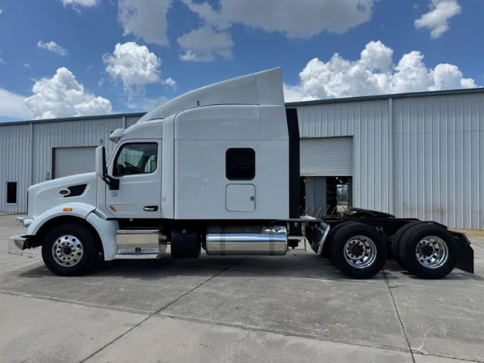 2022 Peterbilt 567 - image 9