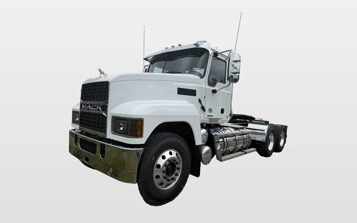 2026 Mack Pinnacle - image 1