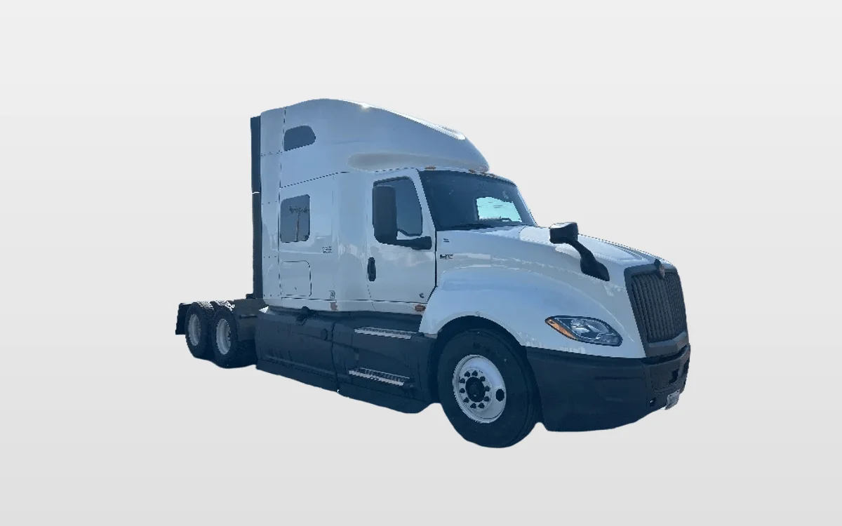 2023 International LT - image 1