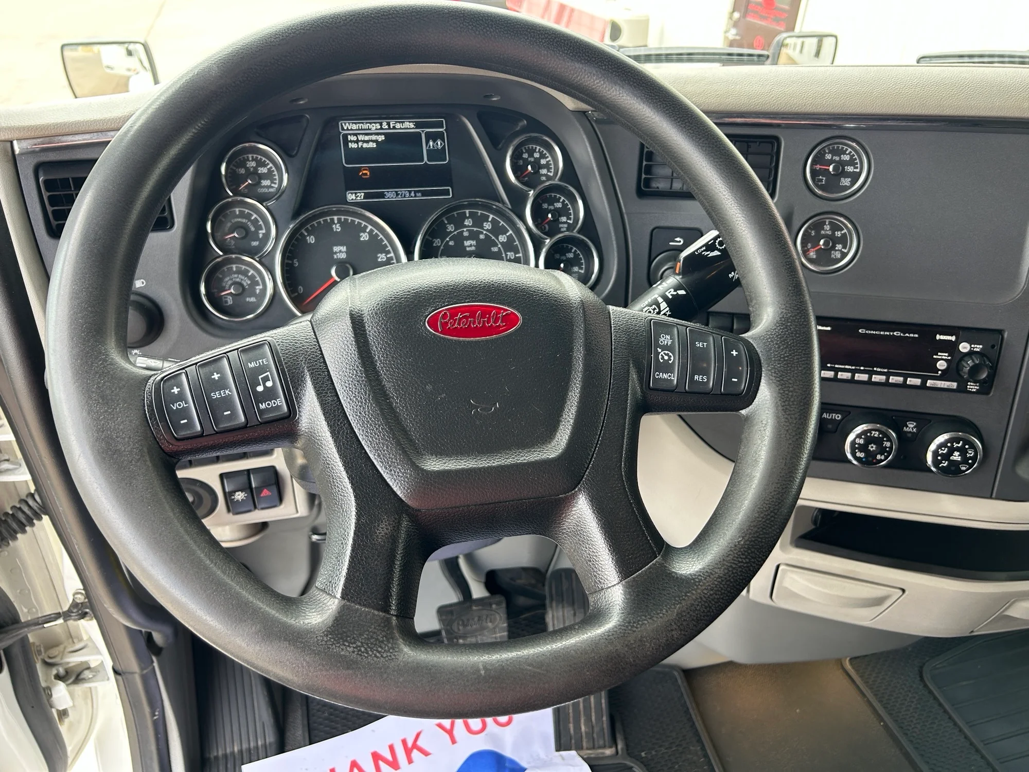 2021 Peterbilt 579 in Joplin, MO — photo 11
