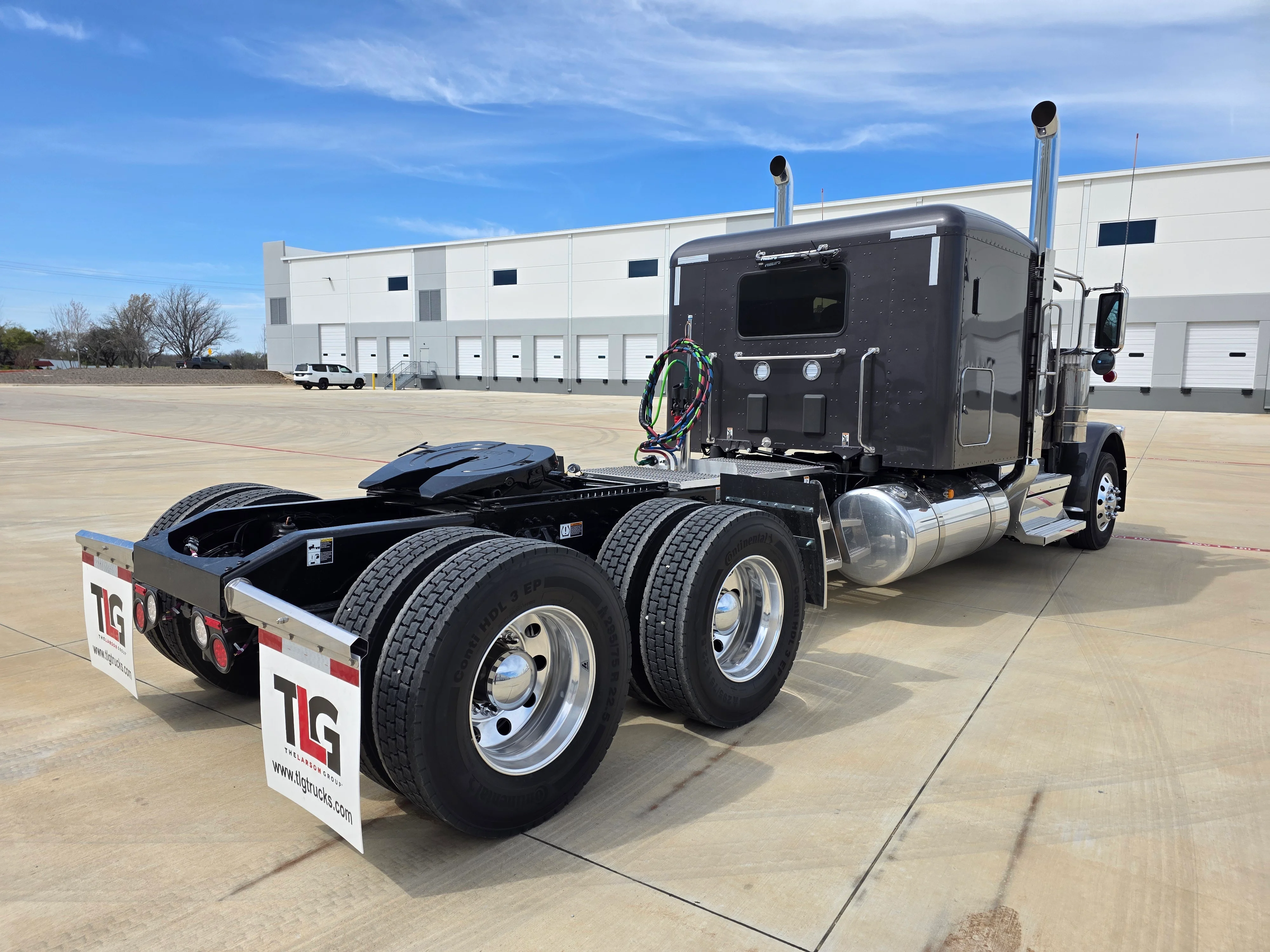 2027 Peterbilt 589 in Louisville, KY — photo 5
