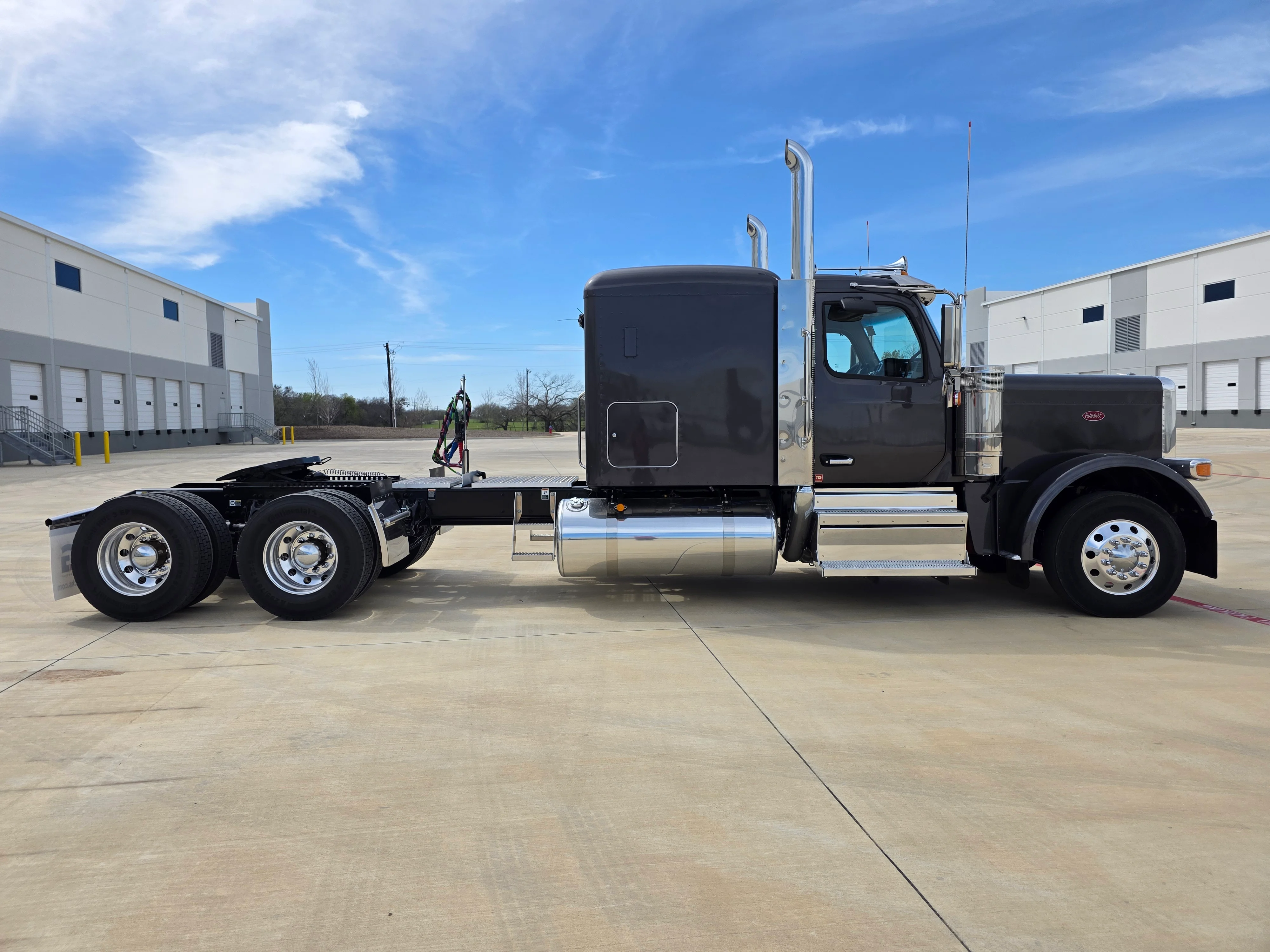 2027 Peterbilt 589 in Louisville, KY — photo 6