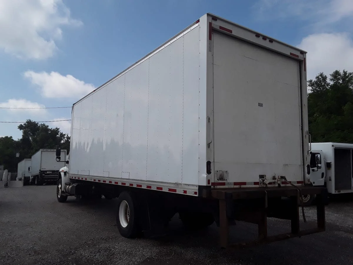 2020 International MV - image 6