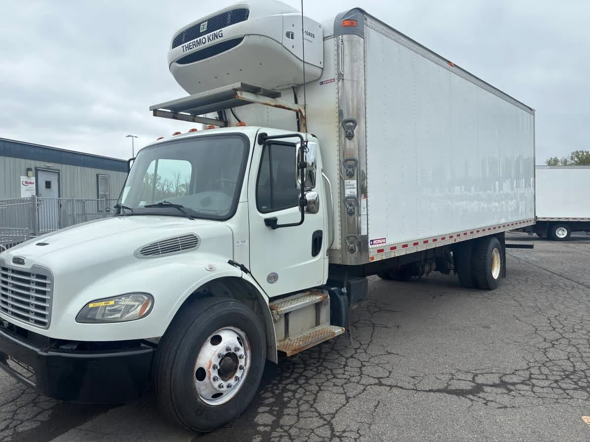 2019 Freightliner M2 106