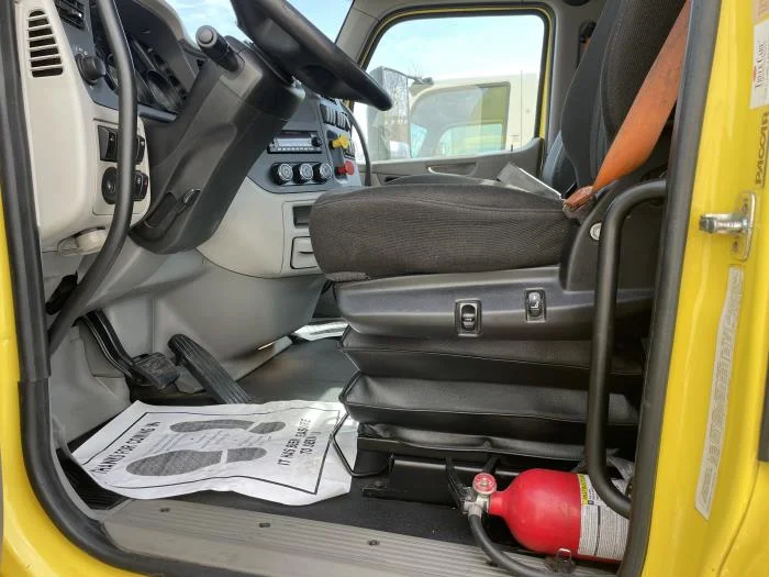 2021 Peterbilt 579 in Cincinnati, OH — photo 14