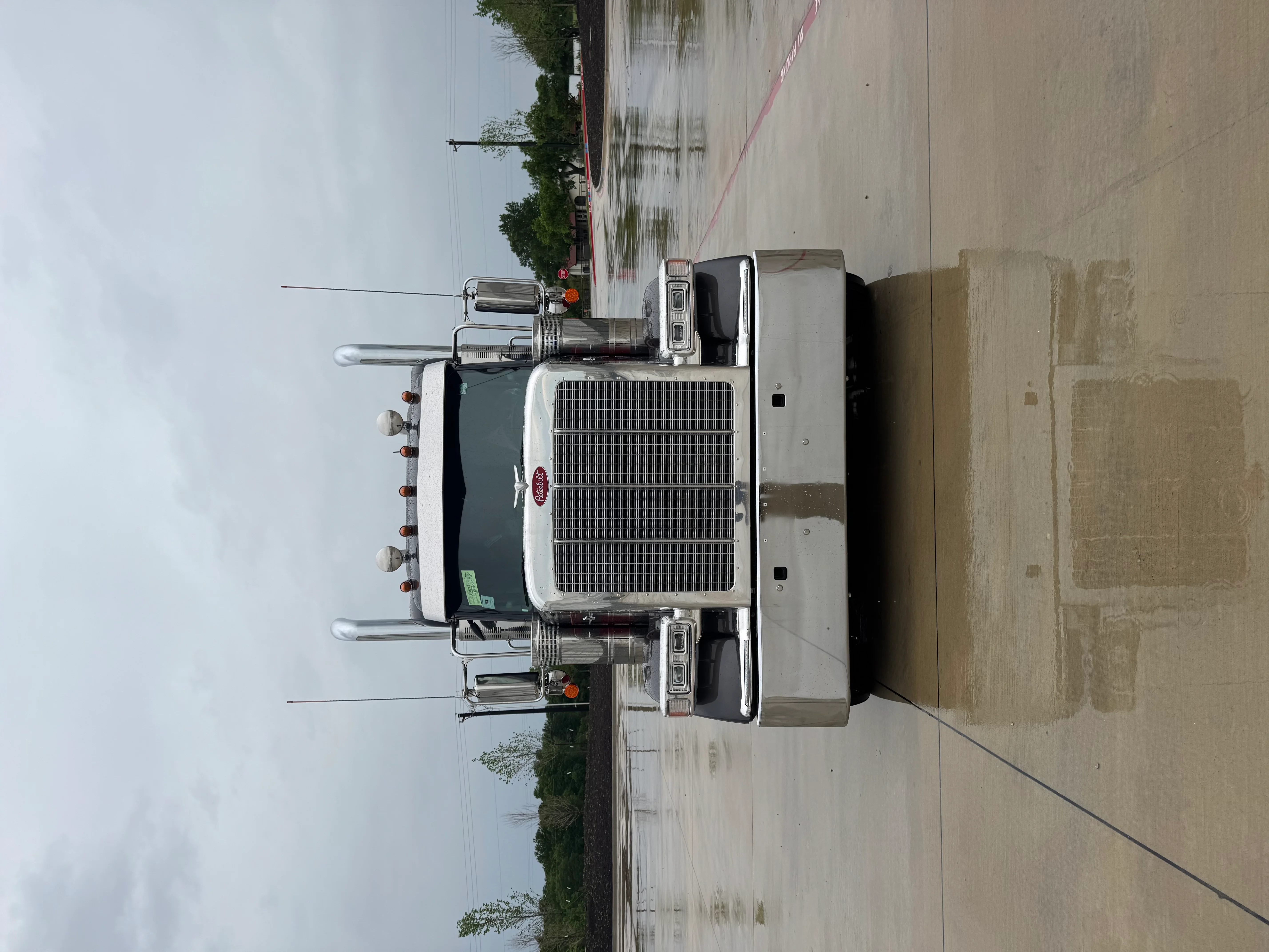 2027 Peterbilt 589 — photo 8