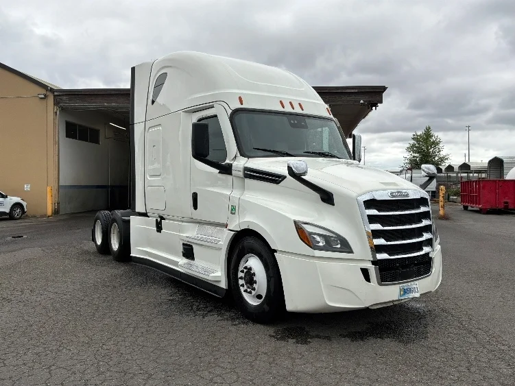 2022 Freightliner Cascadia