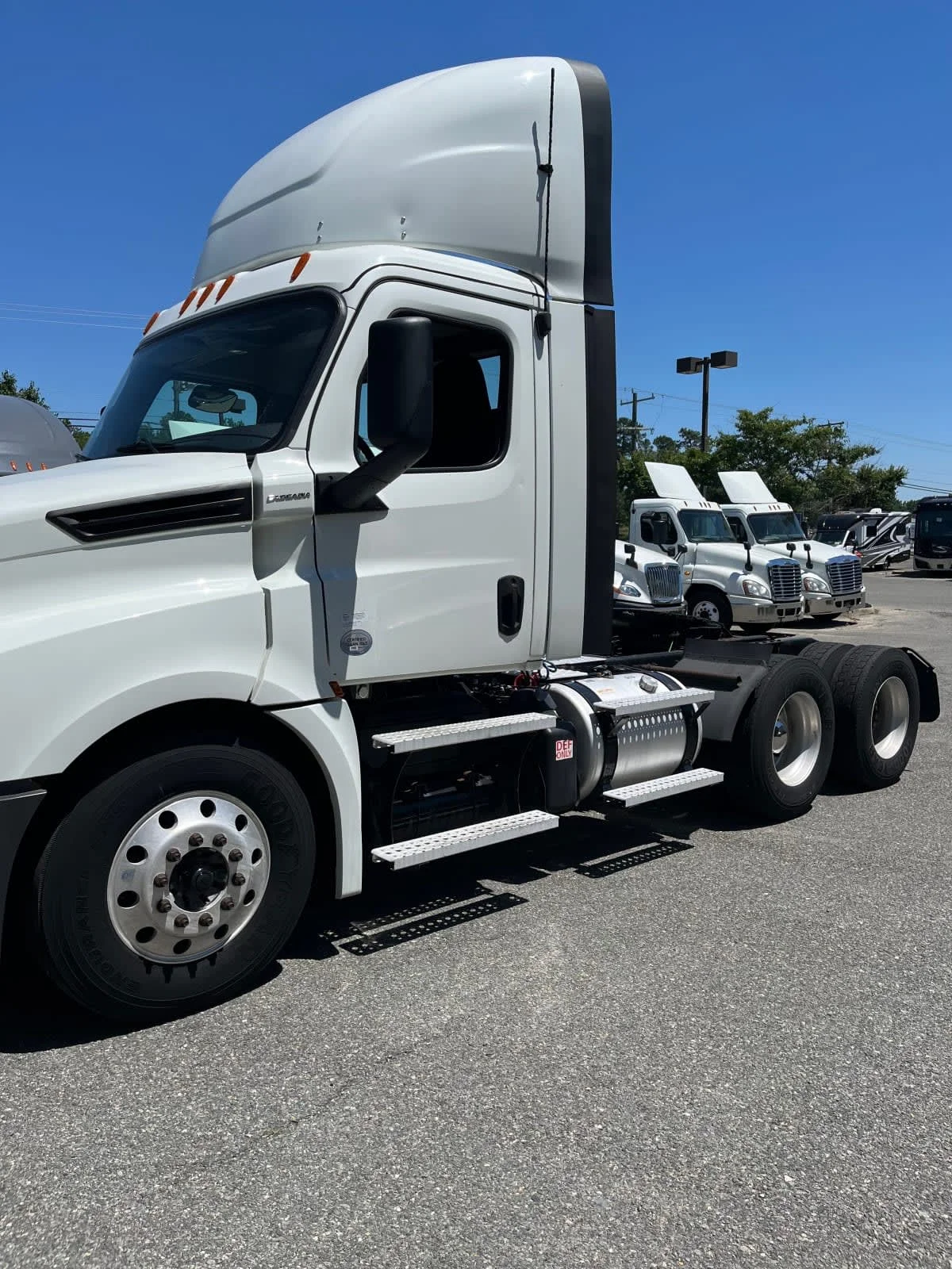 2019 Freightliner Cascadia