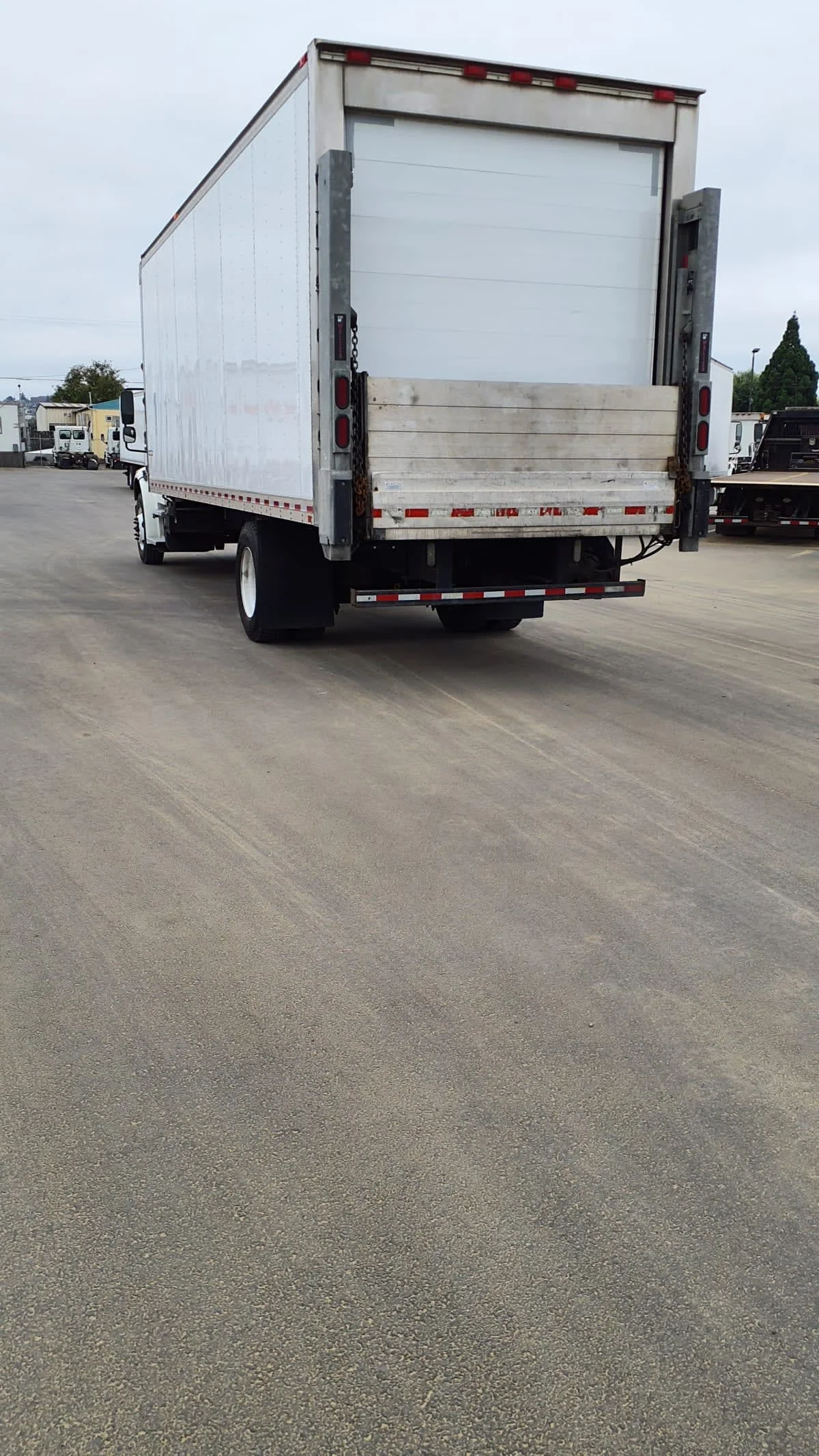 2019 Freightliner M2 106 in Tacoma, WA — photo 6