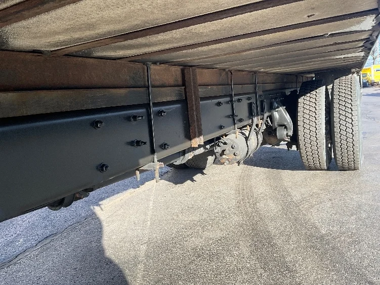 2019 Freightliner M2 106 - image 5