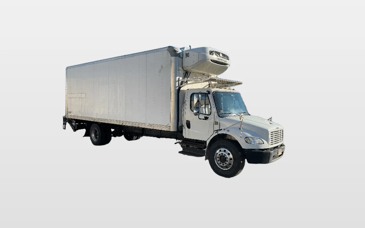 2019 Freightliner M2 106 - image 1