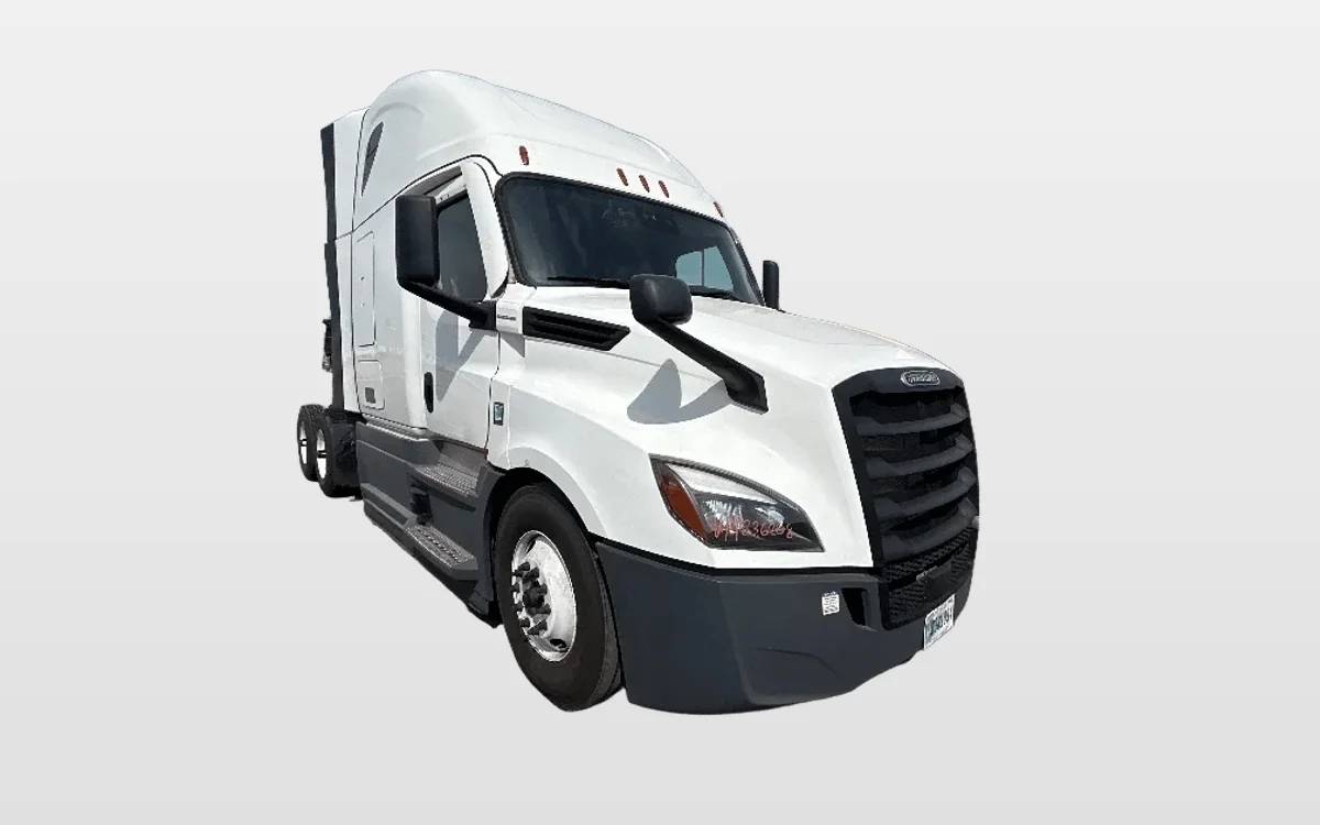 2023 Freightliner Cascadia - image 1