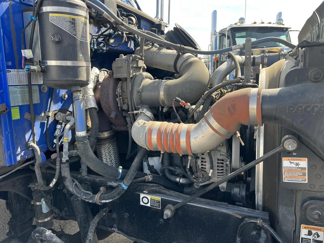 2020 Peterbilt 337 - image 11