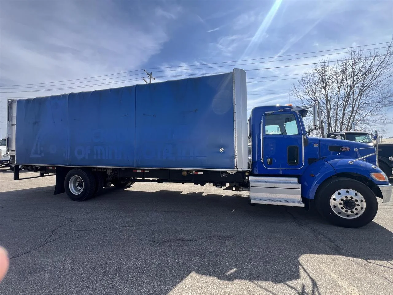 2020 Peterbilt 337 - image 3