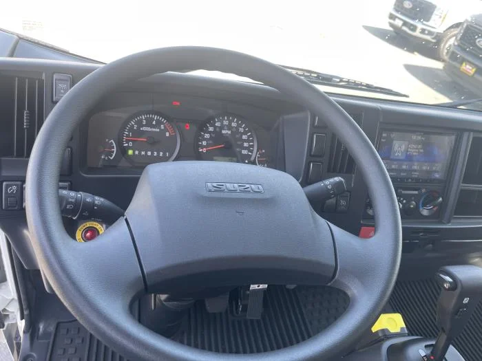 2025 Isuzu NRR - image 21