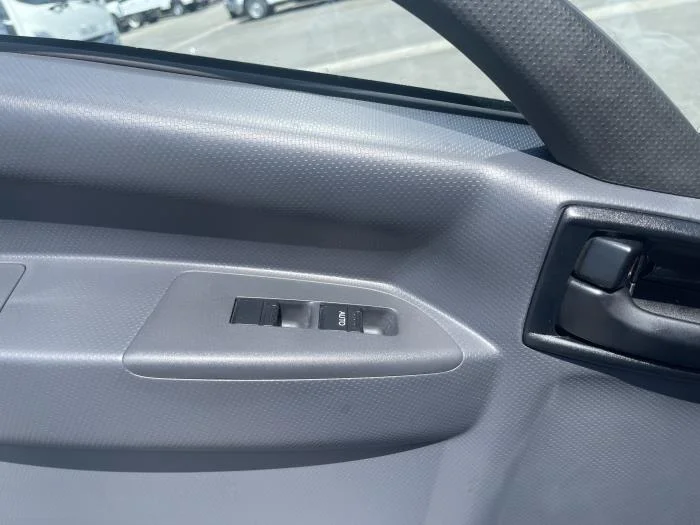 2025 Isuzu NRR in Whittier, CA — photo 16