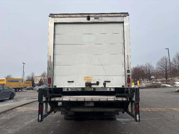 2020 Freightliner M2 106 - image 7