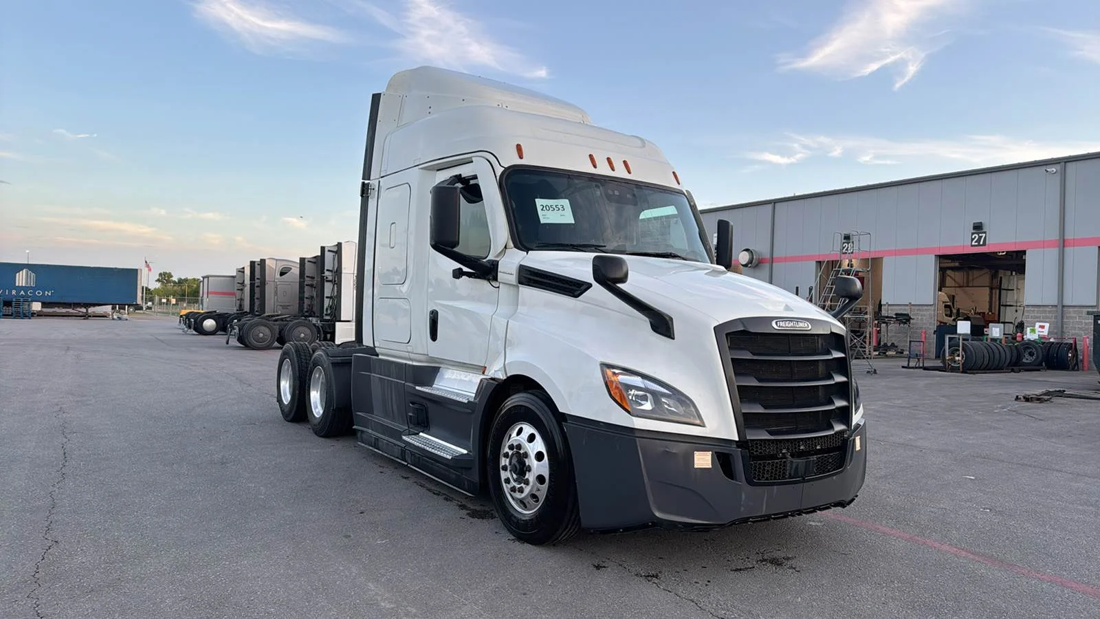 2021 Freightliner Cascadia in Wilmer, TX