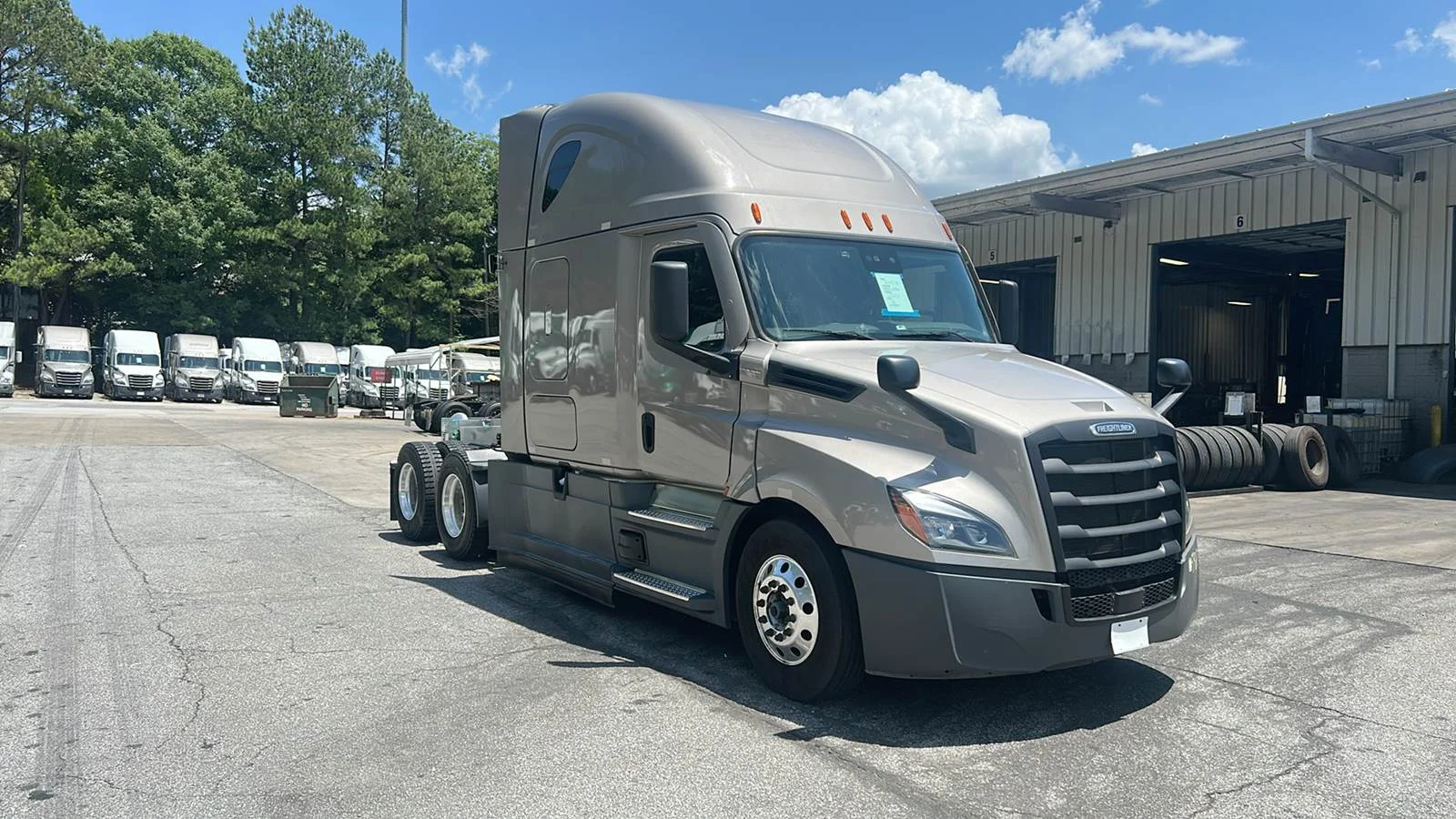 2023 Freightliner Cascadia in Atlanta, GA