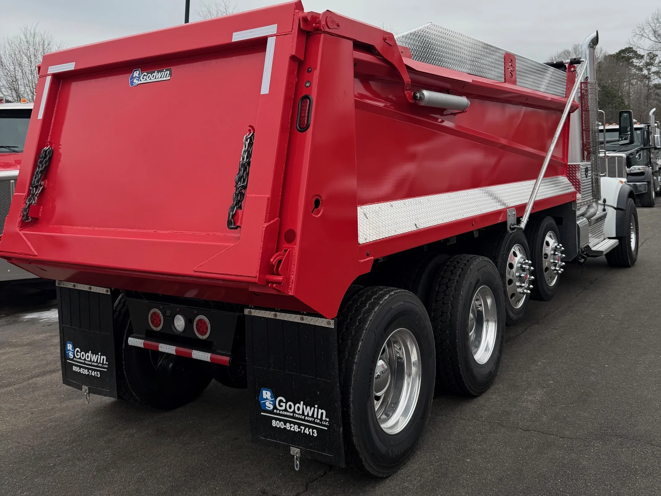 2026 Peterbilt 567 in Raleigh, NC — photo 4