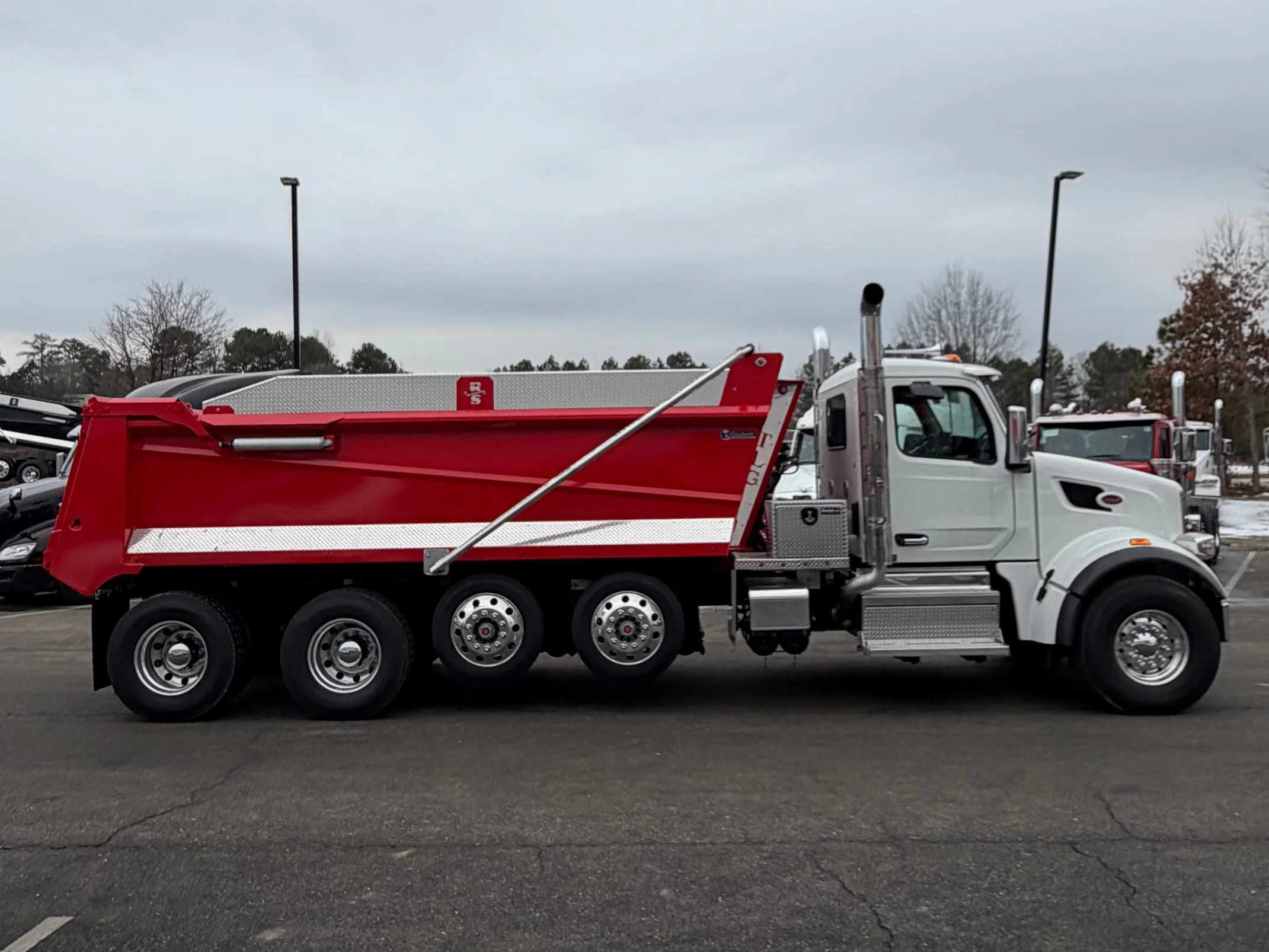 2026 Peterbilt 567 in Raleigh, NC — photo 5