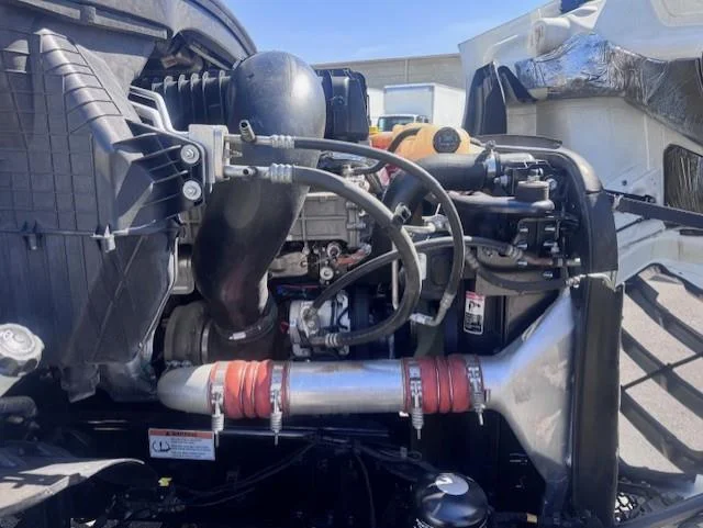 2019 Freightliner Cascadia - image 13