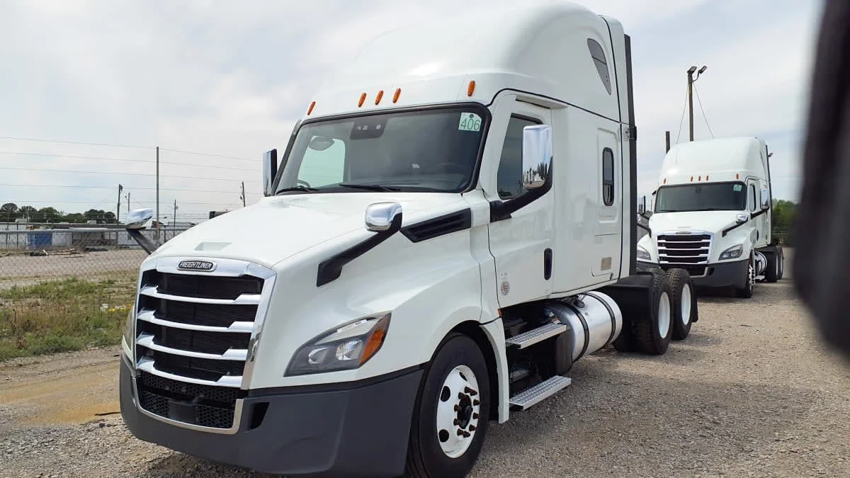2022 Freightliner Cascadia in Birmingham, AL
