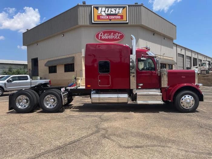 2026 Peterbilt 589 - image 18