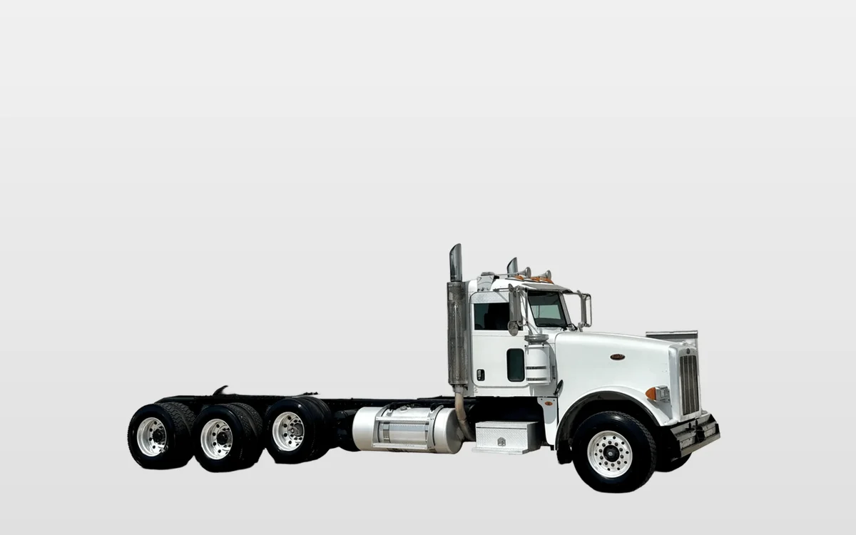 2009 Peterbilt - image 1