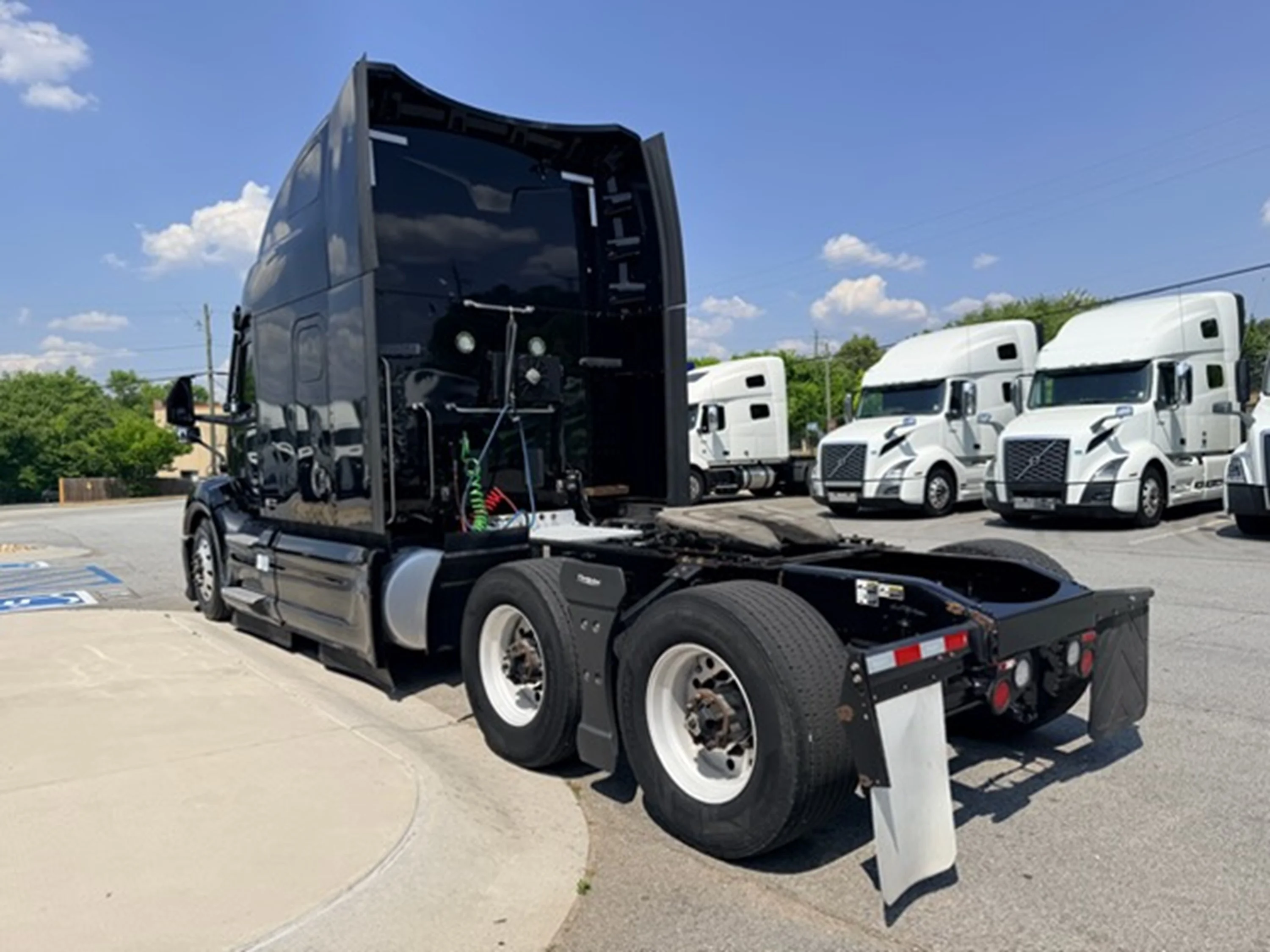 2022 Peterbilt 579 - image 5