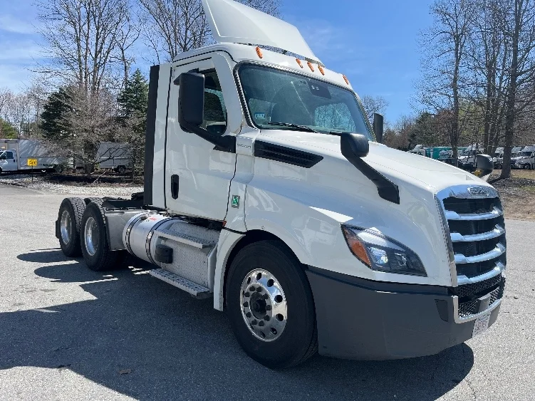 2021 Freightliner Cascadia in Franklin, MA