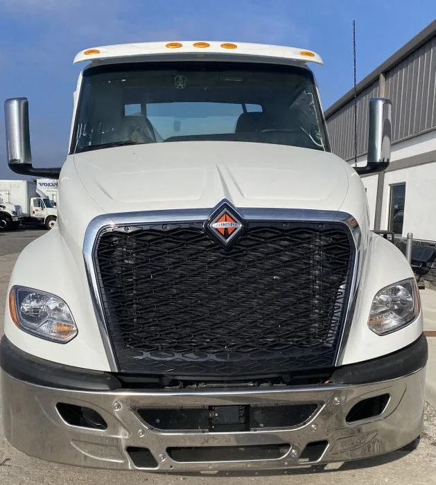 2026 International LT - image 3