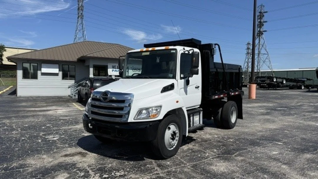 2014 Hino 338
